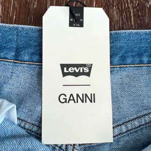 NWT Ganni x Levi’s Limited Edition Jeans